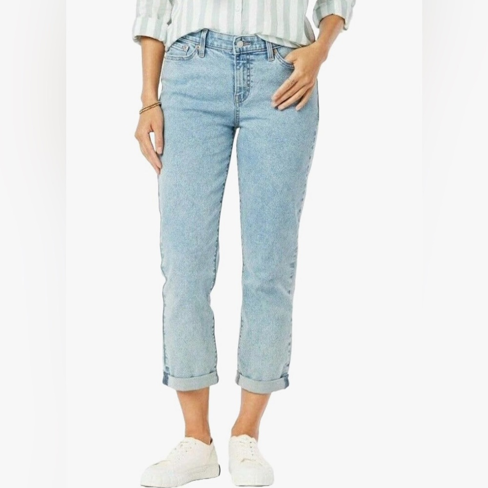 DENIZEN from Levi's Women's Mid-Rise Cropped Boyfriend Jeans- size 14